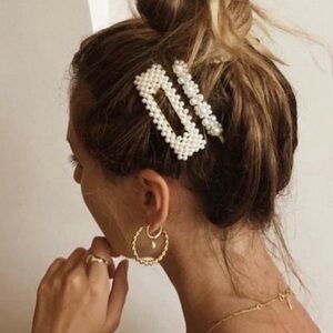 Faux Pearl Jumbo Hair Barrette